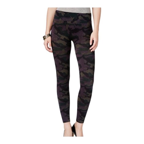 First Looks L/XL Camo Knit Leggings - Picture 1 of 8
